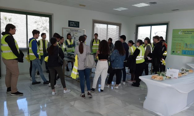 Visita a la Planta de Clasificación y Compostaje de Residuos Sólidos Urbanos de Almería